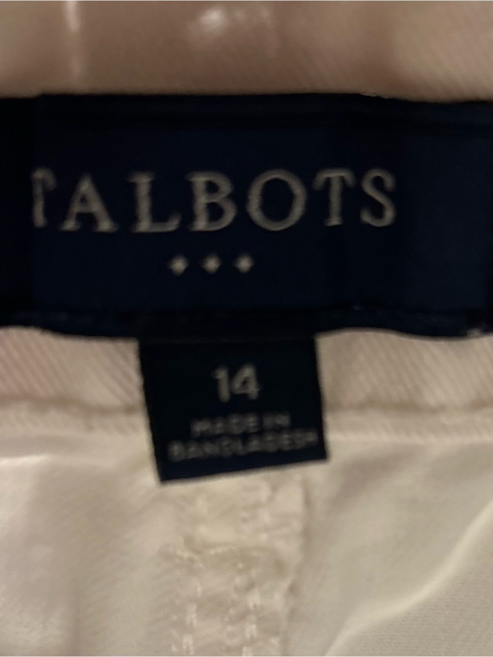 Talbots Simply Flattering
Boyfriend Shorts - Picture 5 of 7